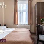 Domingo Apartments